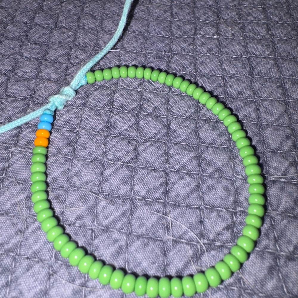 Ubuntu Life Beaded Adjustable Bracelet.
Preowned.